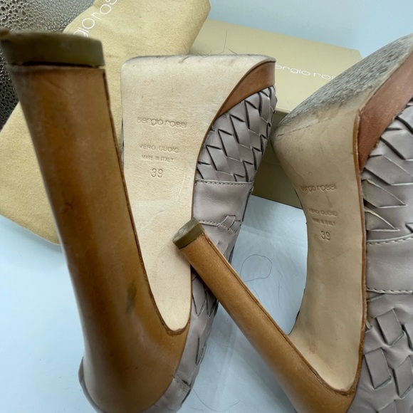 Sergio Rossi sz 39 (8.5) blush leather woven platforms w/silver buckle 5” heel - Picture 6 of 6